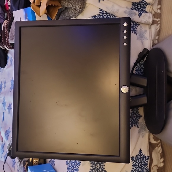 Dell E173FP lcd monitor 17" - Picture 6 of 6